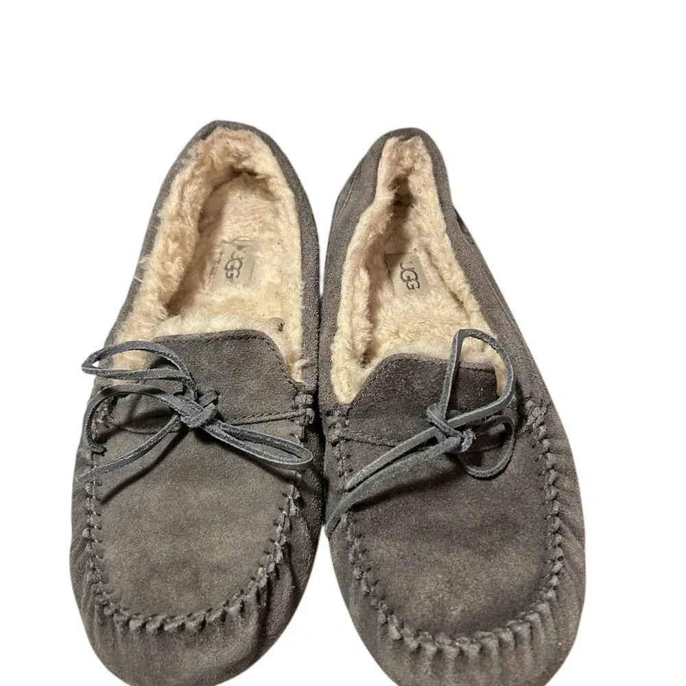 UGG Men's gray Suede Loafers slippers size 11 - Picture 1 of 7